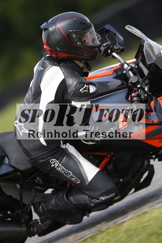 /Archiv-2024/29 12.06.2024 MOTO.CH Track Day ADR/Gruppe blau/46